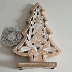 Wooden Holiday Tree Decor